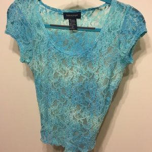 Adorable lace t shirt!
